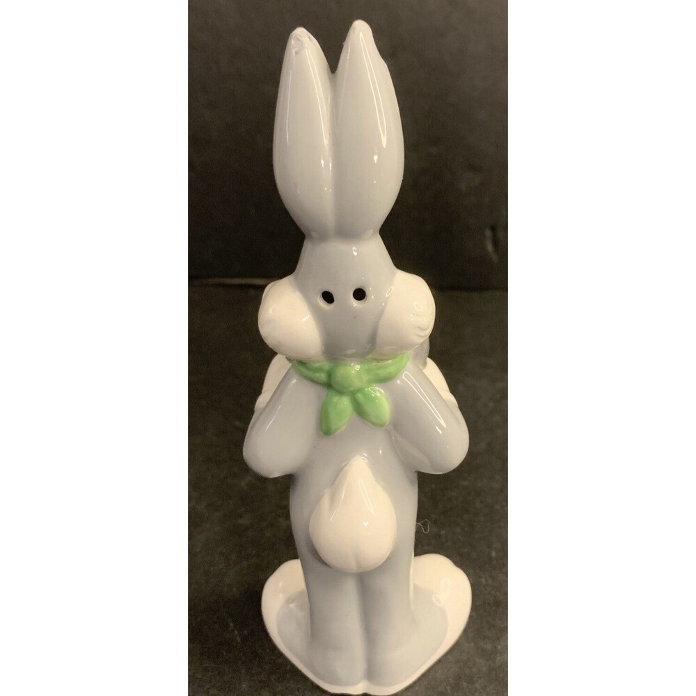 1998  Looney Tunes Bugs Bunny & Carrot Salt & Pepper Shaker Set - Picture 5 of 10